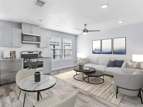 6809 Glass St #A, Houston, TX 77016