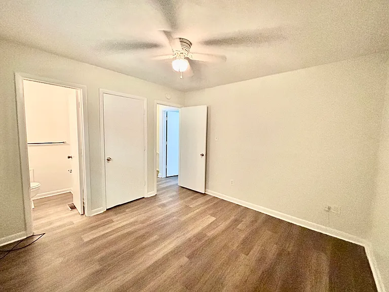 5335 Carolyn Cir — Photo 17