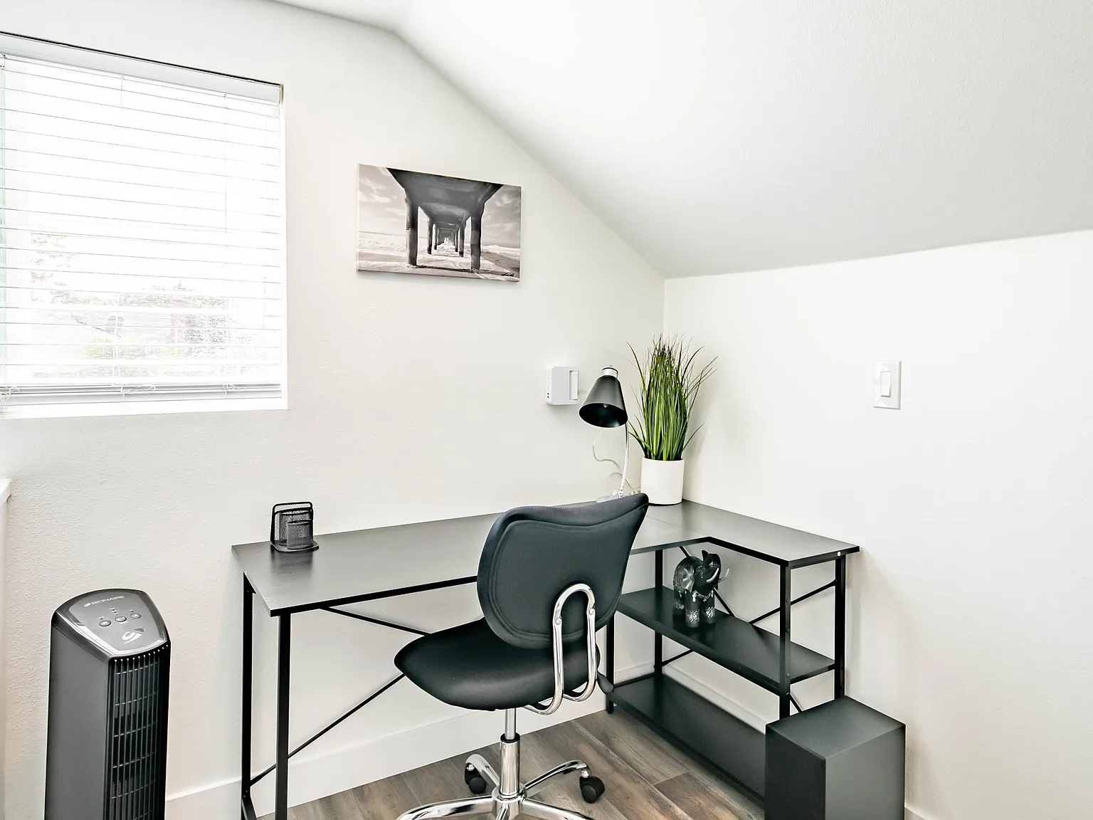 1 bed, $3,400 — Photo 4