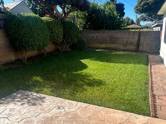 5th image of 5050 Santa Susana Ave