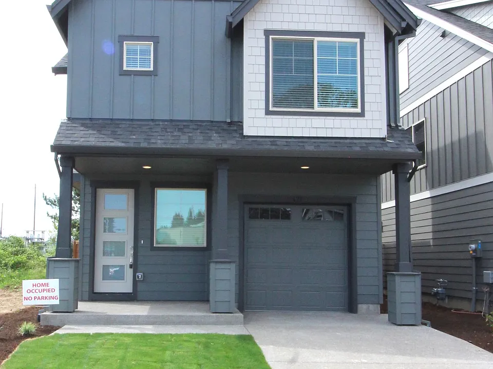 427 NE 80th Ave