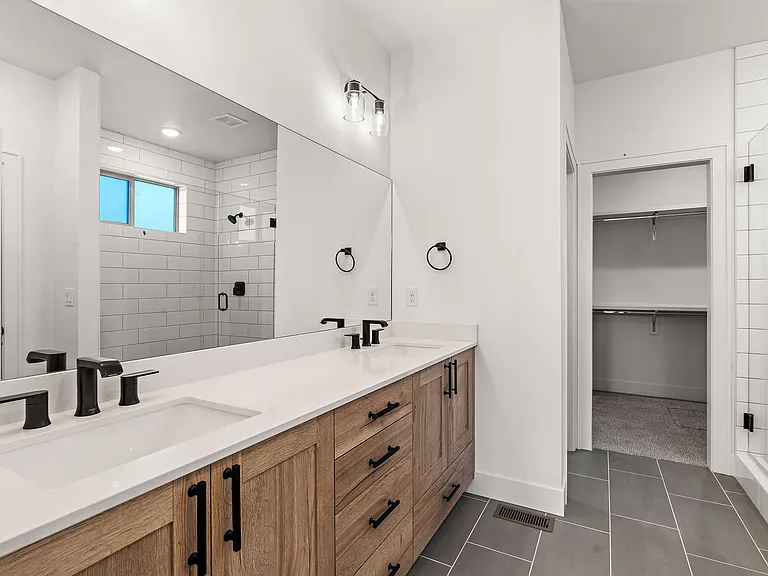 1806 N Black Elm Ln — Photo 26
