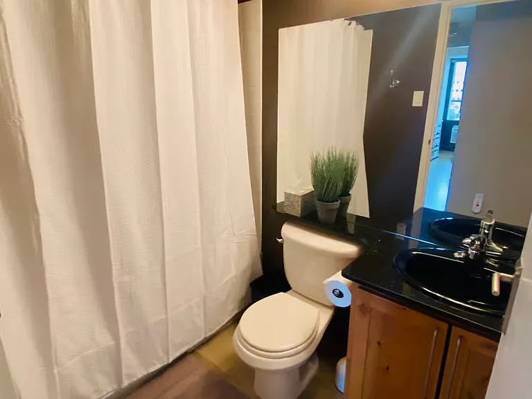 417 E Kiowa St #906 — Photo 13