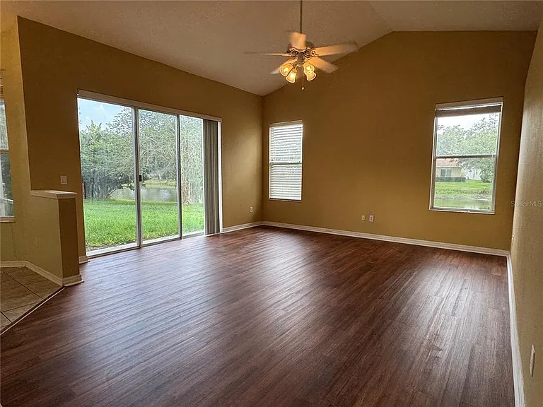 10207 Quails Landing Ave — Photo 25