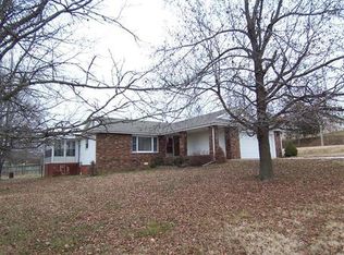 403 E Highview St, Ozark, MO 65721