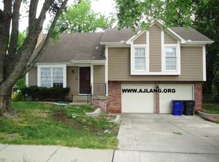 16108 W 124th Ter, Olathe, KS 66062