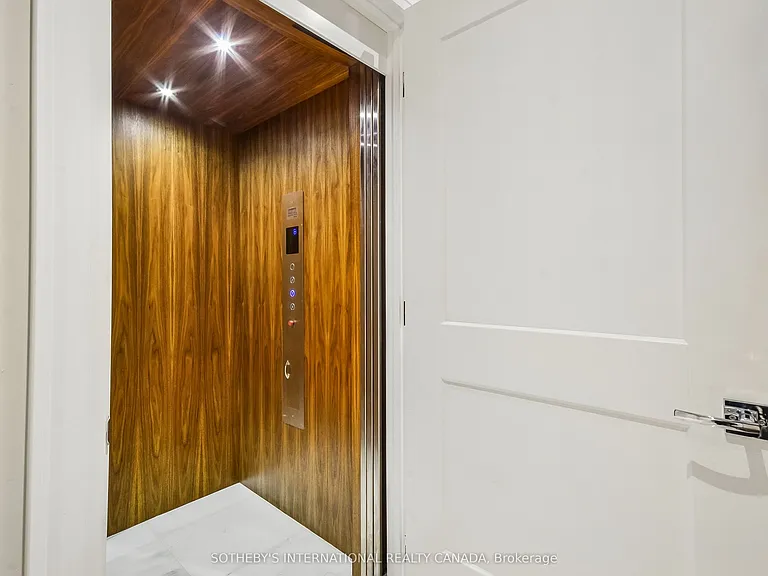 10 Maple Grove Dr #21 — Photo 29