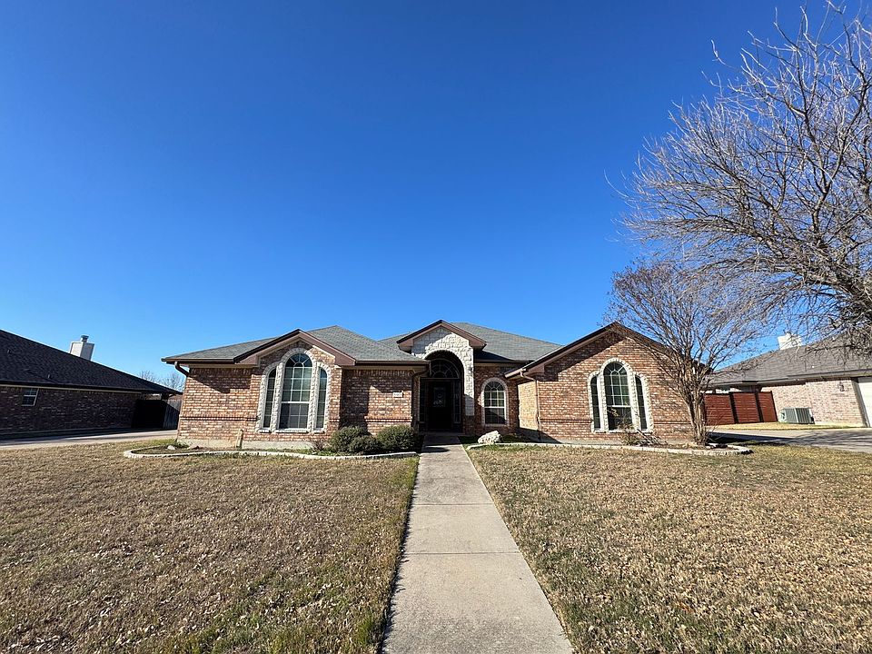 1st image of 5905 Spc Laramore Dr