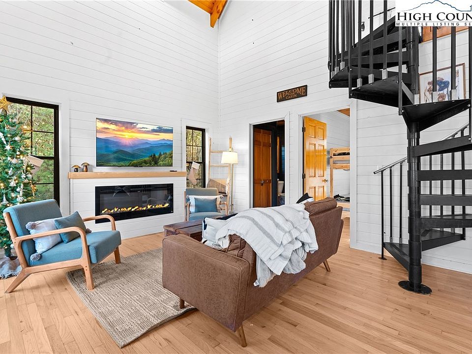 1st image of 68 Bear Den Mountain View Drive