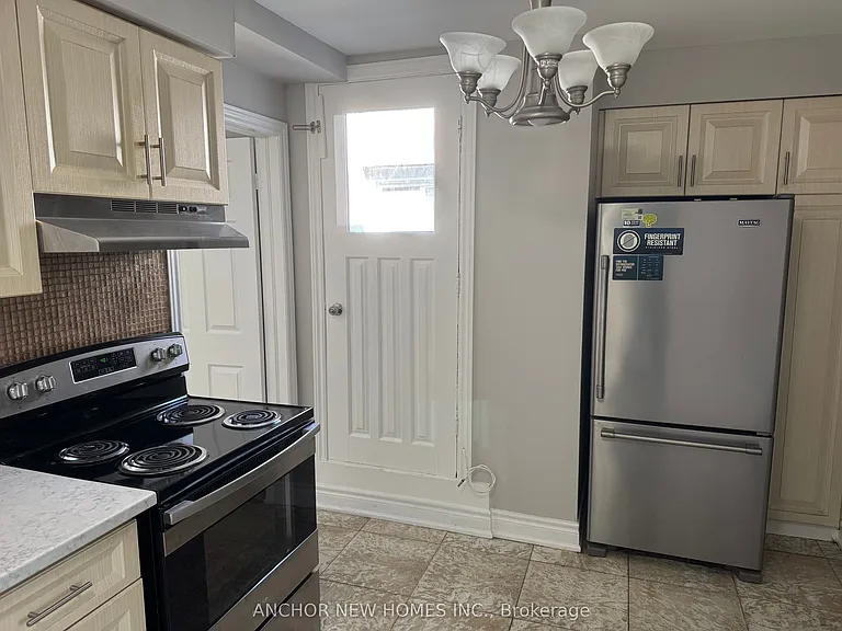 1598 Eglinton Ave W #2 — Photo 2