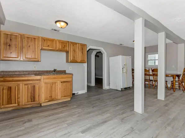 8781 Lancaster Thornville Rd NE, Pleasantville, OH 43148