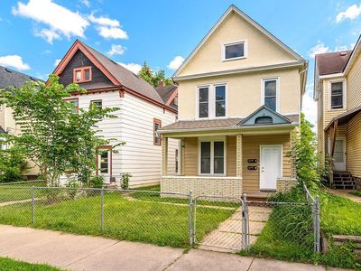 792 Edmund Ave, Saint Paul, MN, 55104