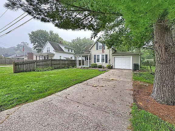 2nd image of 1156 33rd Ave