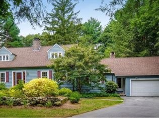 7 Wakeland Rd, Dover, MA 02030