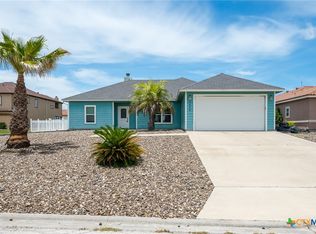 1074 S Bay St, Aransas Pass, TX 78336