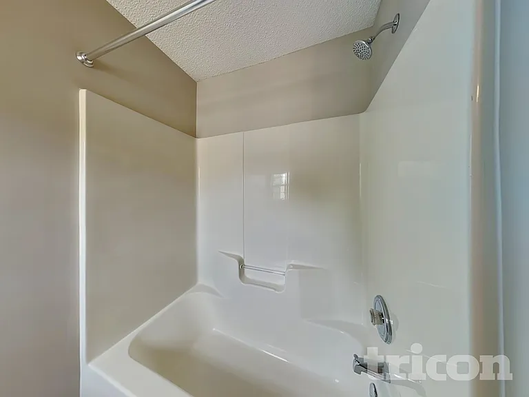 1024 Crowders Woods Dr — Photo 13