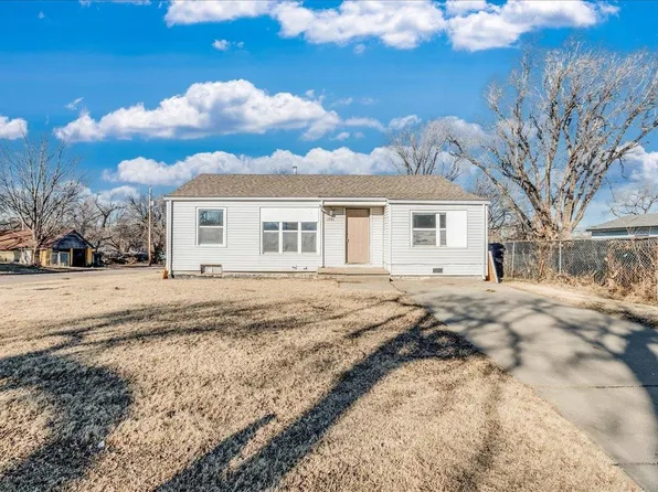 1701 N Estelle Ave, Wichita, KS 67214