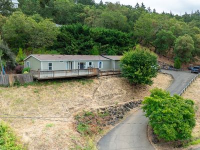 769 SE Fisher Dr, Roseburg, OR, 97470