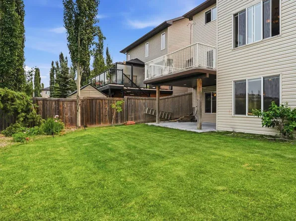 6116 53rd Ave, Beaumont, AB T4X 1V6