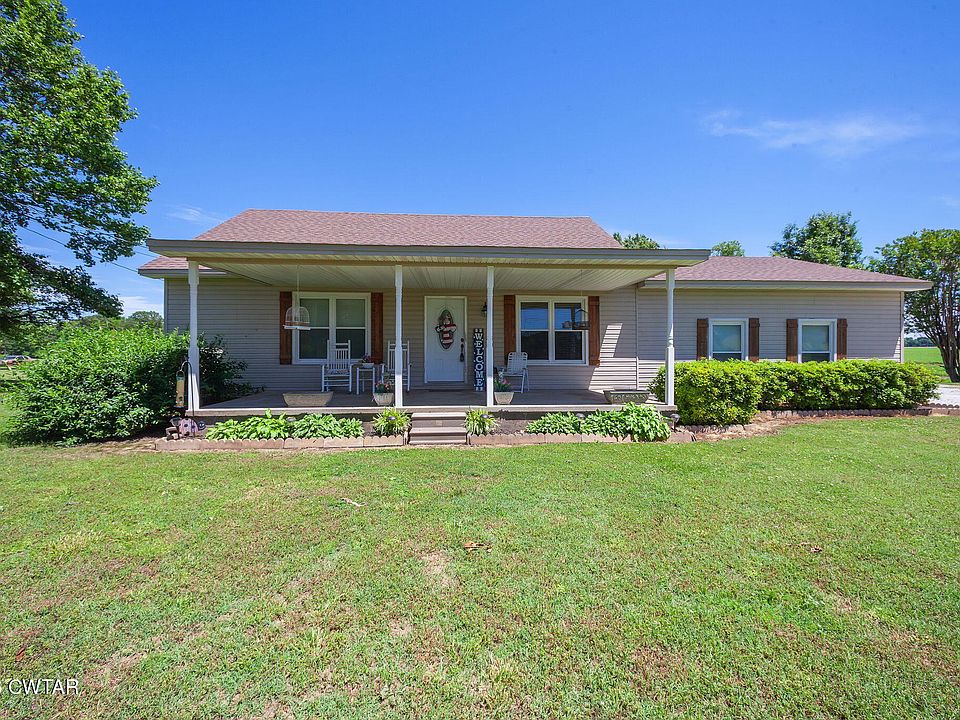 1st image of 1584 Hawkins Ln