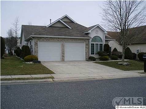 1st image of 2305 N Chanticleer Ct