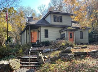79 River Rd, Worthington, MA 01098