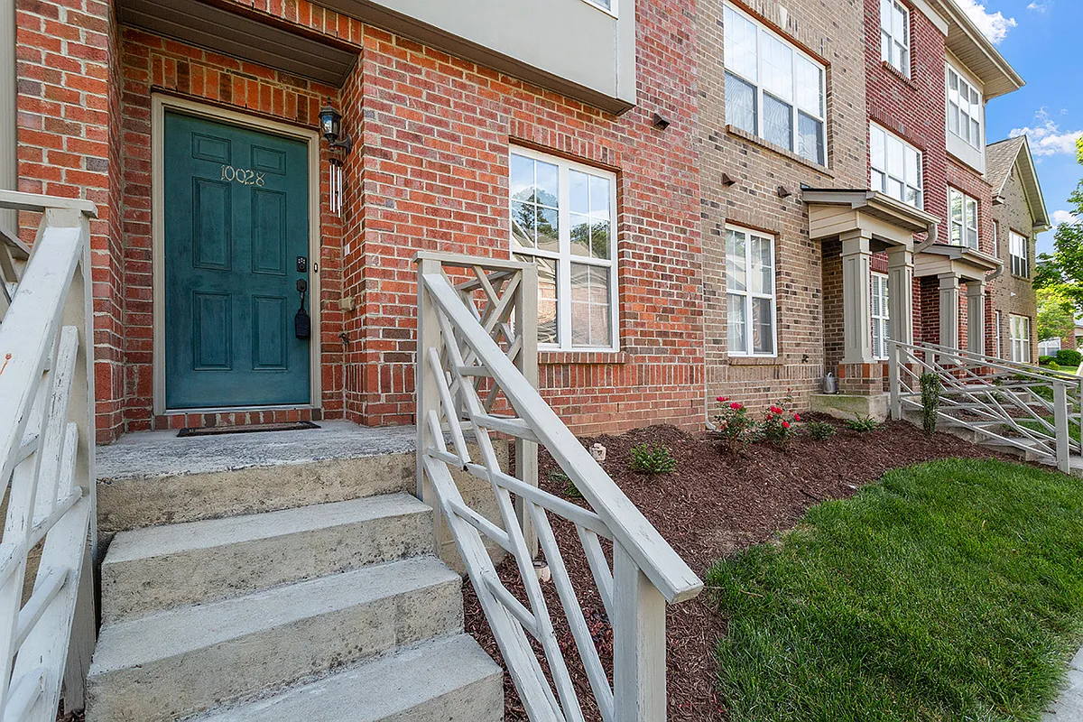 Building Photo - 10028 Blackwell Dr
