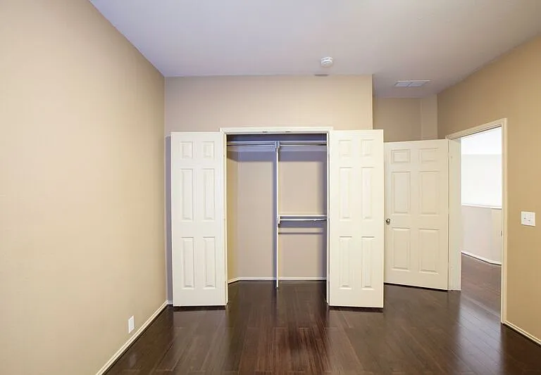 11544 Blackhawk Dr — Photo 17
