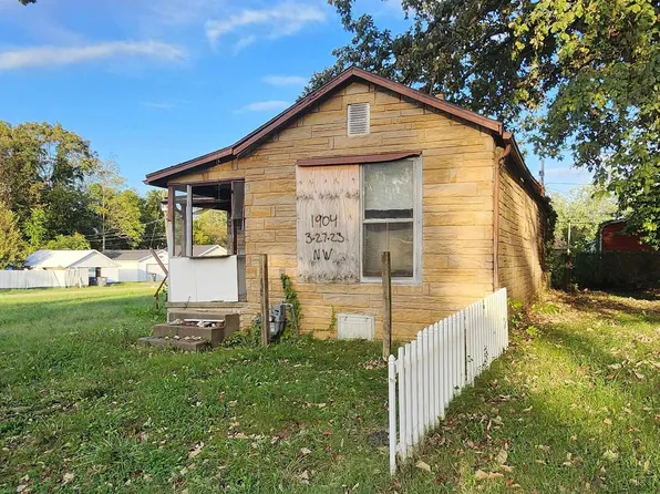 1904 S Kerth Ave, Evansville, IN 47714
