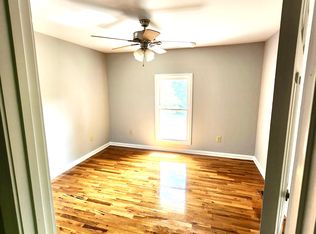 305 D St, North Wilkesboro, NC 28659
