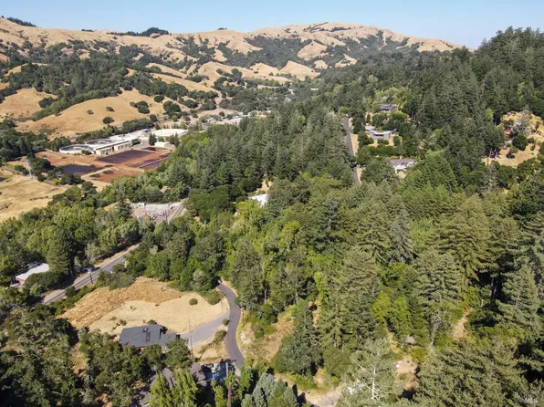5 Meadow View Lane, San Geronimo, CA 94963