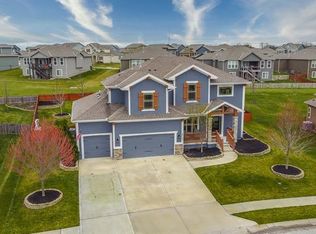 8912 SE 1st St, Blue Springs, MO 64064