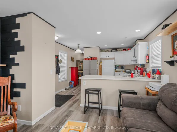 2189 Dundas St Unit 57, London, ON N5V 1H3