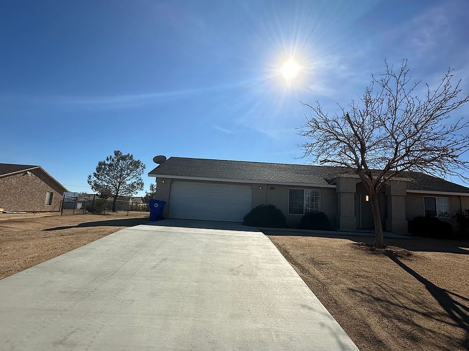 1st image of 58285 Caliente St