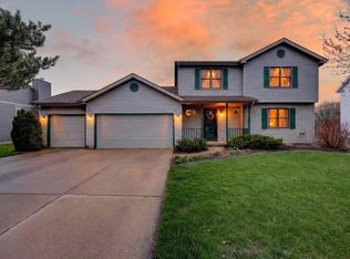 434 South Burr Oak Avenue, Oregon, WI 53575