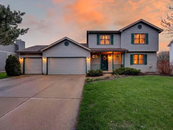 434 South Burr Oak Avenue, Oregon, WI 53575