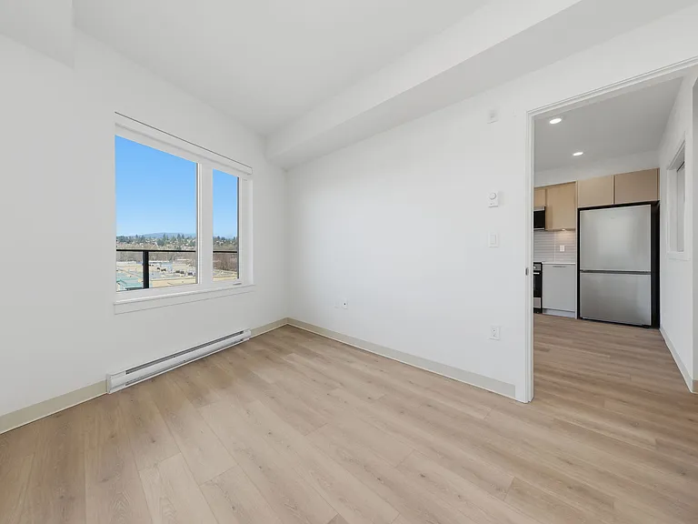 1529 Oxford St — Photo 99