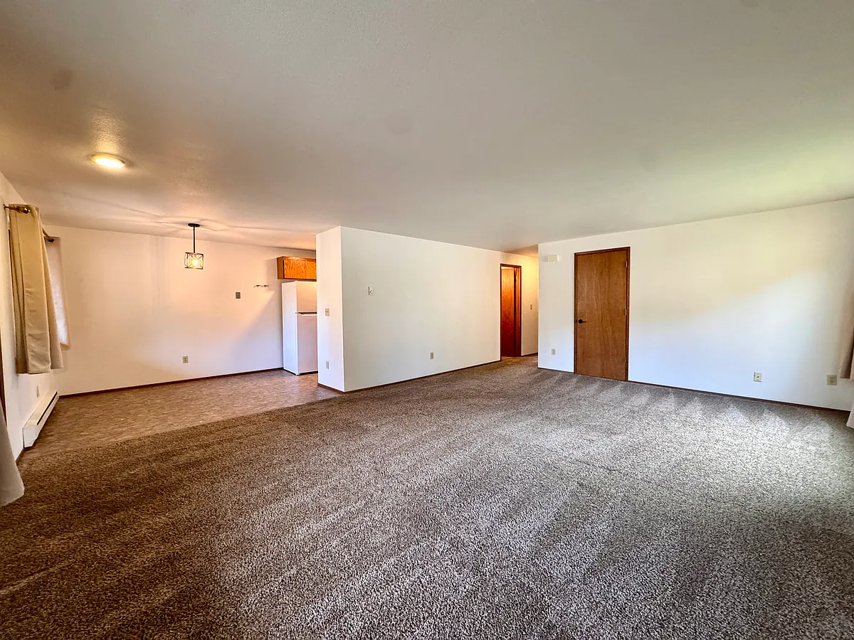 Building Photo - 1125 N 13th St #D-16