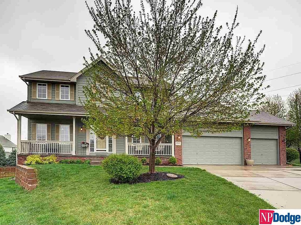 1st image of 17835 Cinnamon Cres