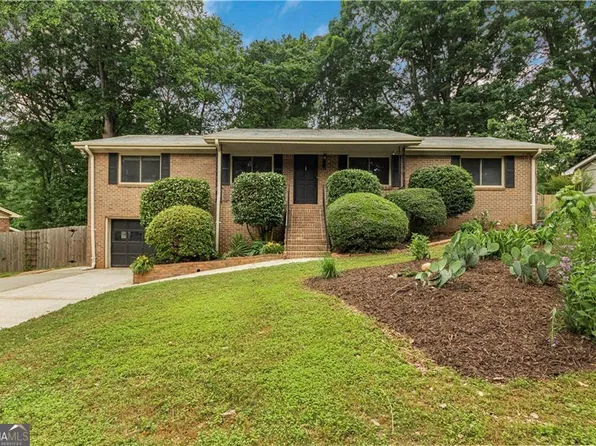 3916 Green Forest Ln SE, Smyrna, GA 30082