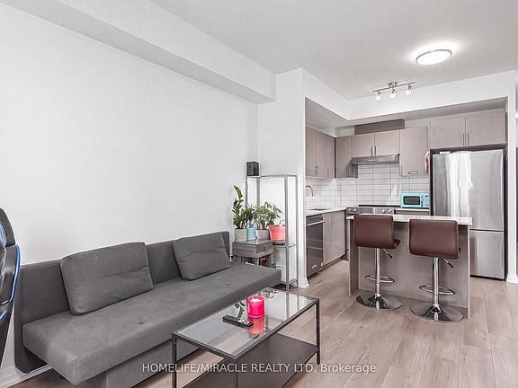 5th image of 9000 Jane St #223