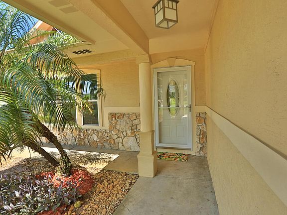3rd image of 345 Sagewood Dr