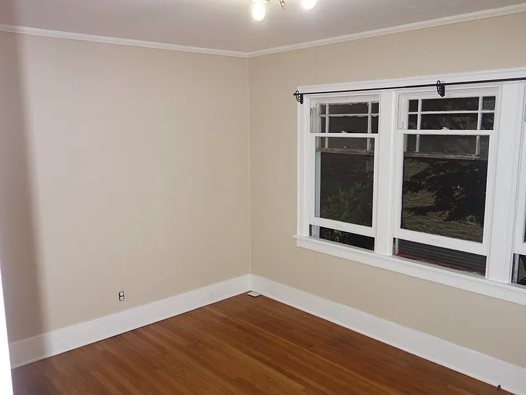 2312 Minor Ave E #A — Photo 6