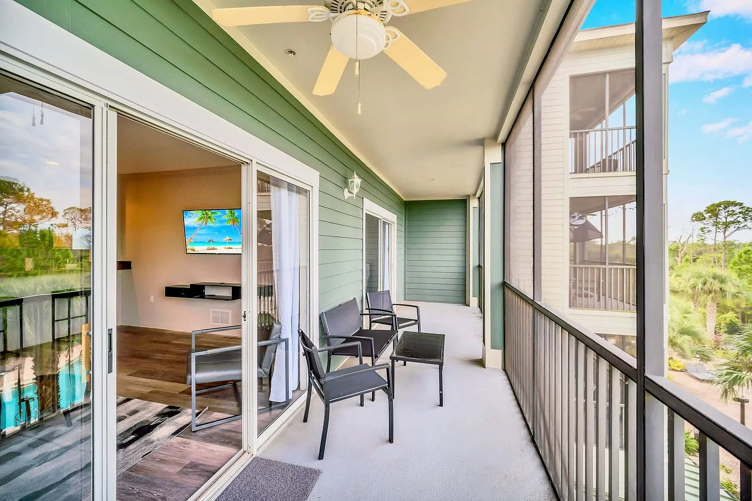 2 bed, 2.0 bath, 1280 sqft, $3,222 — Photo 4