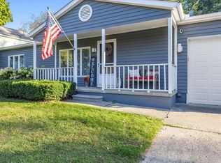 10150 Skeman Rd, Brighton, MI 48114