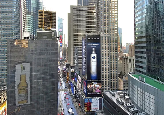 Sold by Halstead Real Estate | media 30