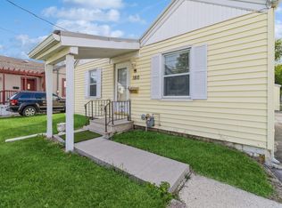 1810 E 24th St, Des Moines, IA 50317