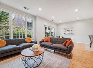 153 Lydia Dr, West New York, NJ 07093
