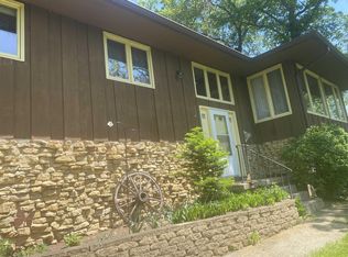 9148 Braun Rd, Cross Plains, WI 53528