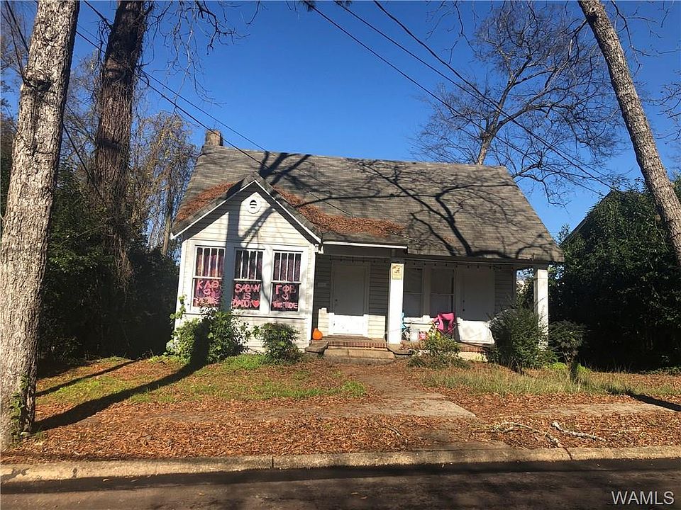 2nd image of 1408 Caplewood Dr